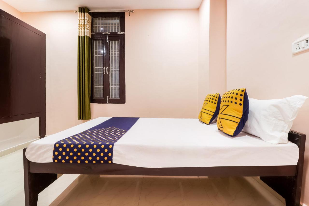 Spot On 63000 Hotel S.S. Plaza Banthra Sikandarpur Exterior foto
