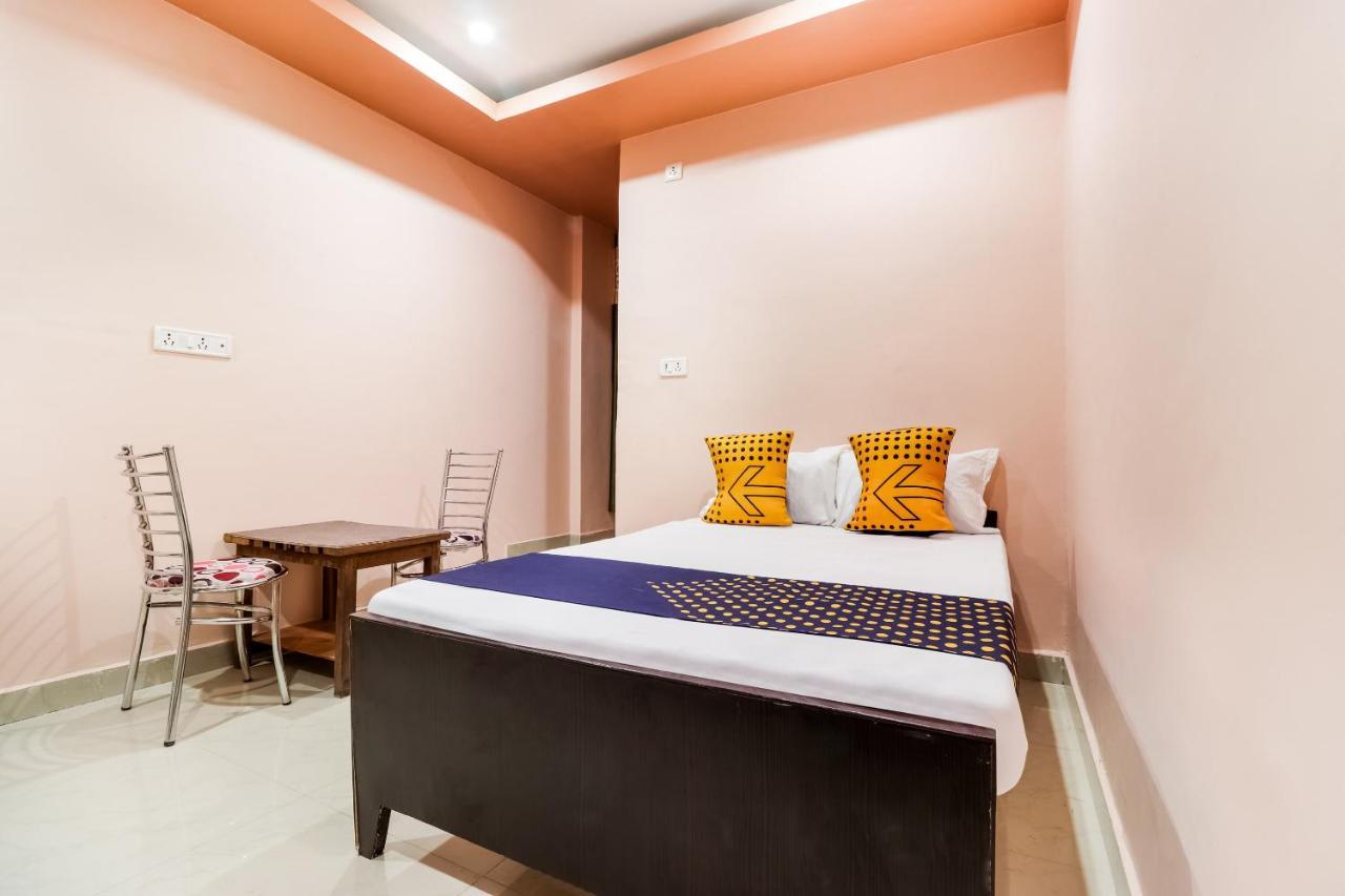 Spot On 63000 Hotel S.S. Plaza Banthra Sikandarpur Exterior foto