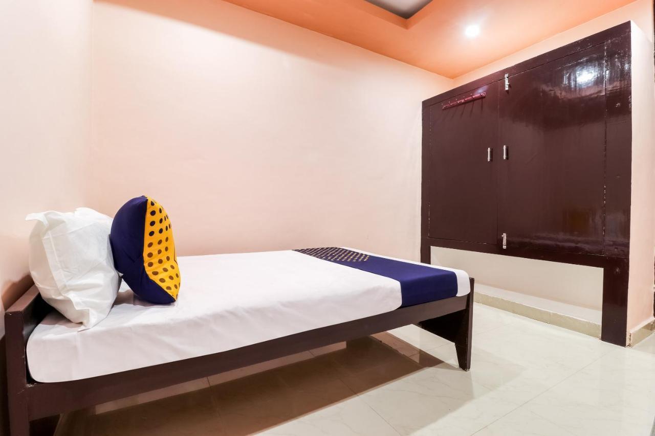 Spot On 63000 Hotel S.S. Plaza Banthra Sikandarpur Exterior foto