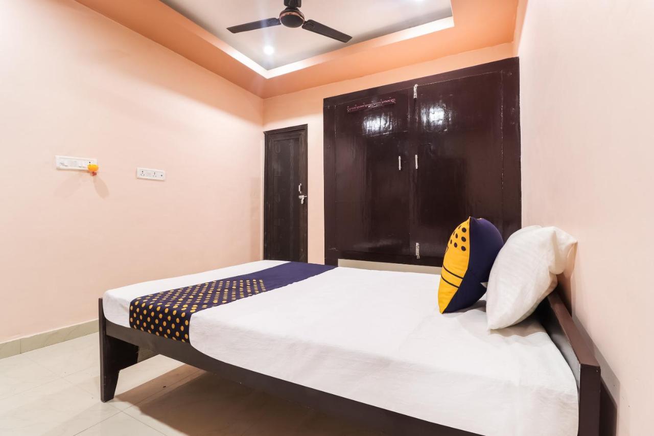 Spot On 63000 Hotel S.S. Plaza Banthra Sikandarpur Exterior foto